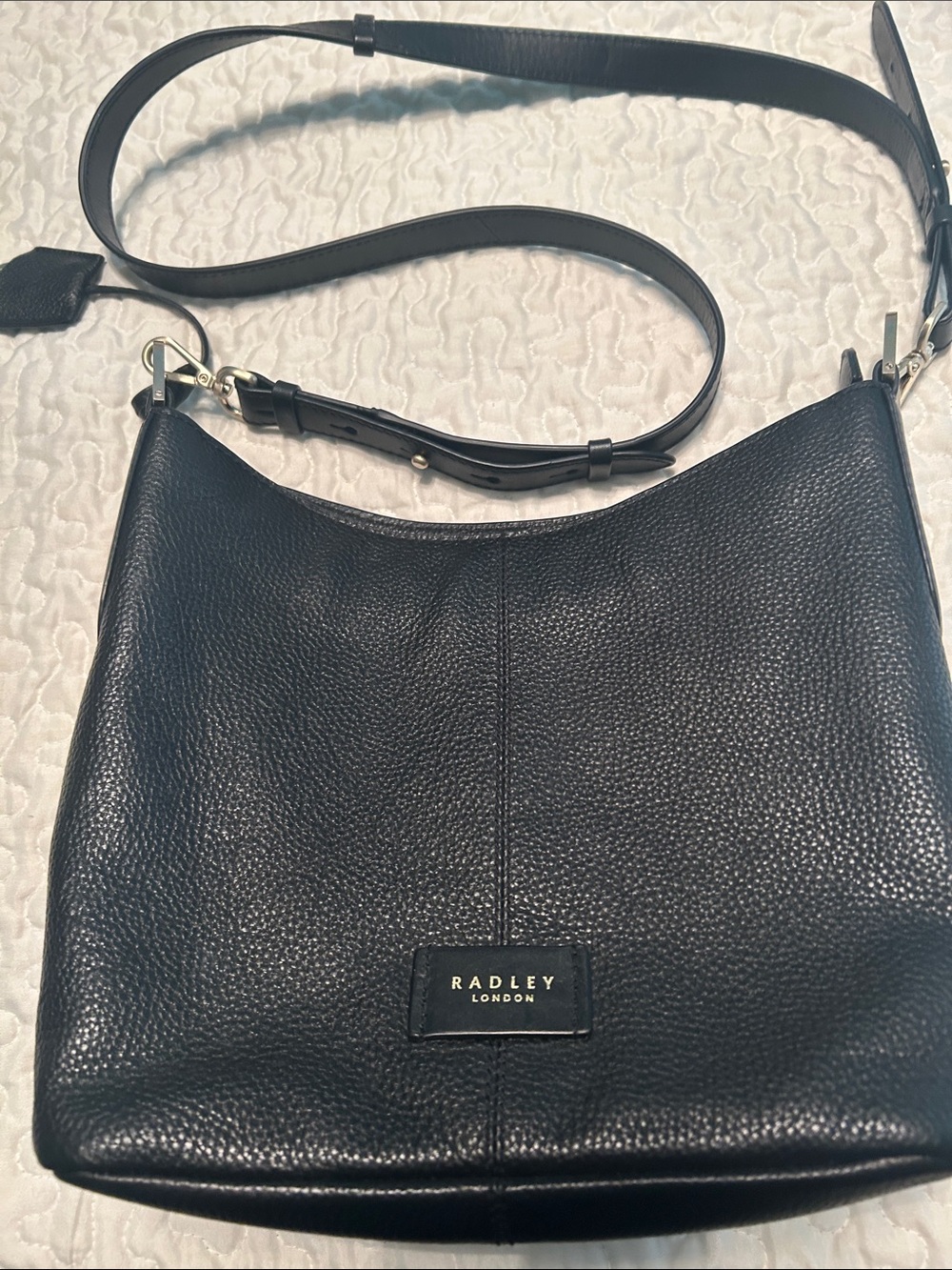 RADLEY LONDON Black Pebbled Leather Shoulder Bag